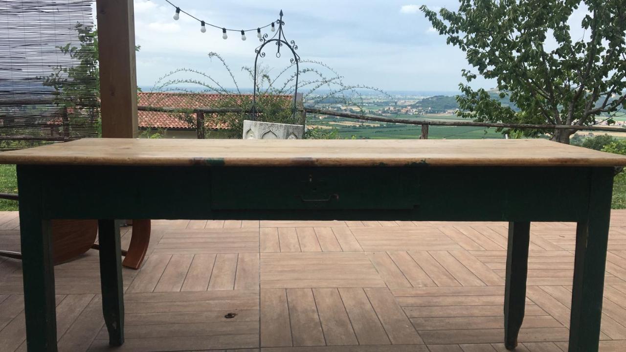 הוילה Vo Agriturismo La Roccia מראה חיצוני תמונה